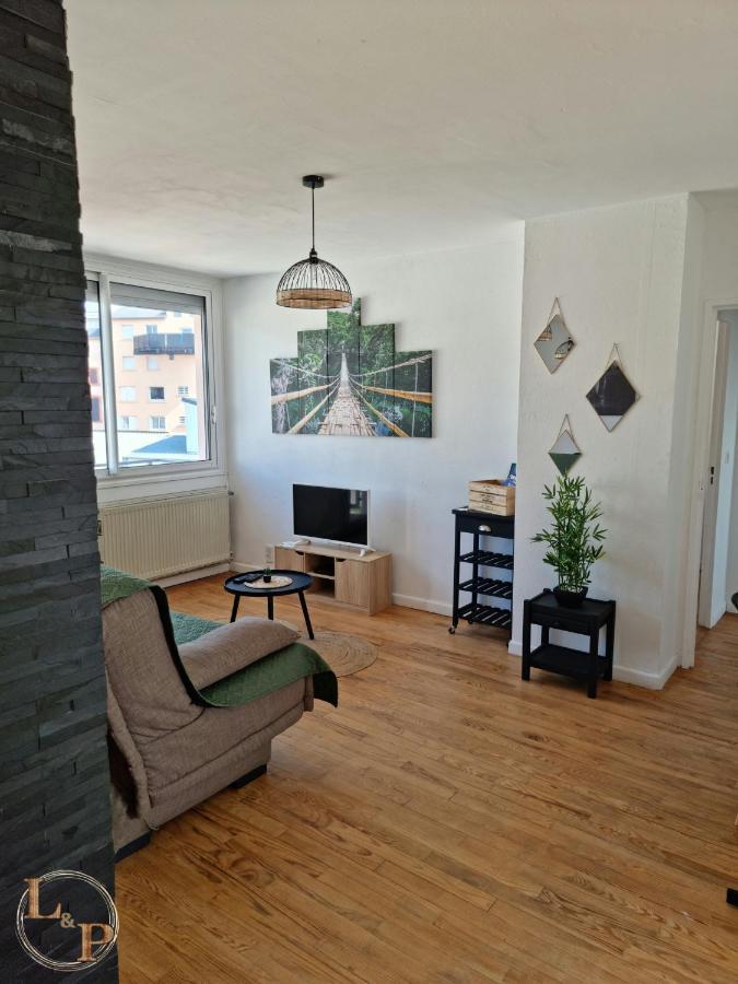 Le Belvedere Vue Pyrenees, Familiale, Centre Tarbes Apartment Exterior photo