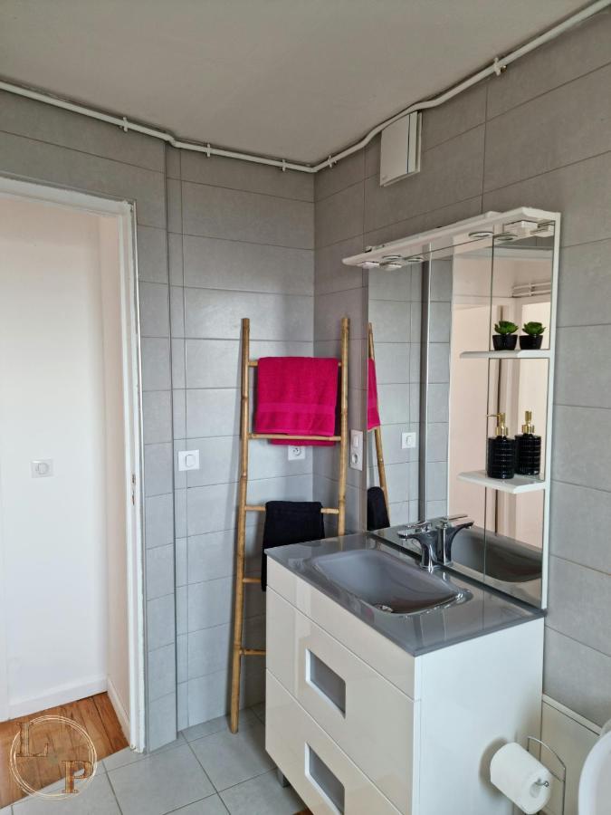 Le Belvedere Vue Pyrenees, Familiale, Centre Tarbes Apartment Exterior photo